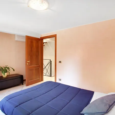 Fenix Aida Apartment Venice