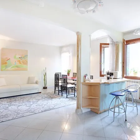 Fenix Aida Apartment *