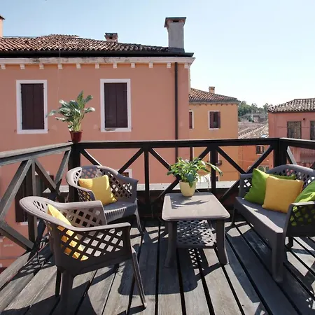 Fenix Aida Apartment Venice