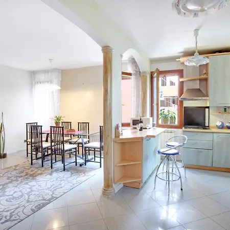 Fenix Aida Apartment *