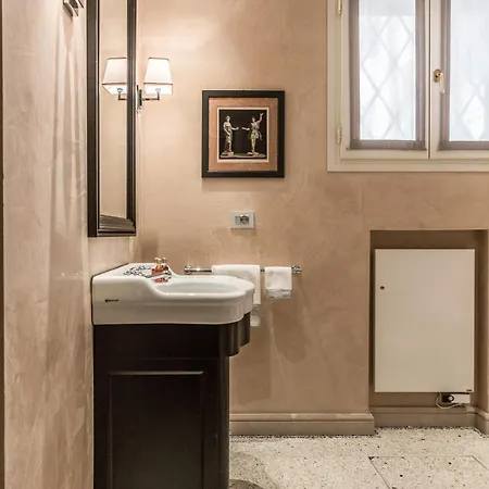 Ca' Dell'opera Terrace - Dimora Italia - Appartement *