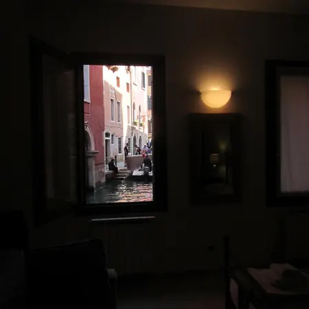 Bell Tower House Apartment