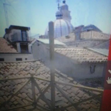 Hostel Youth Venice Hostelers Home
