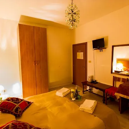 Rainbow Guest house Venice