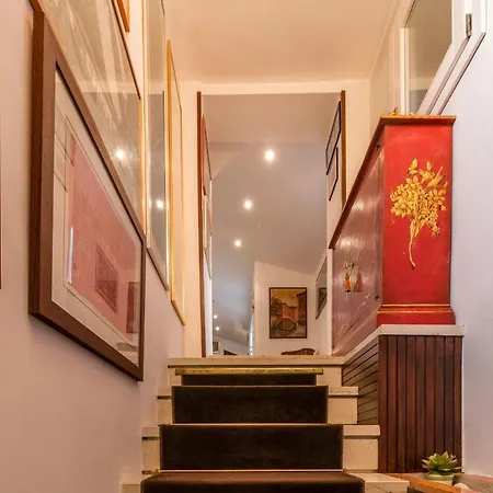 Apartment Gold And Red - The Venetian Style With Terrace *