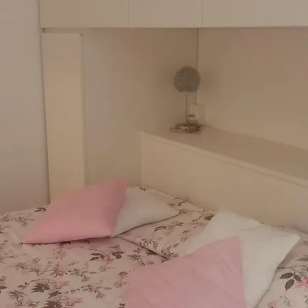 Apartament Carboncina