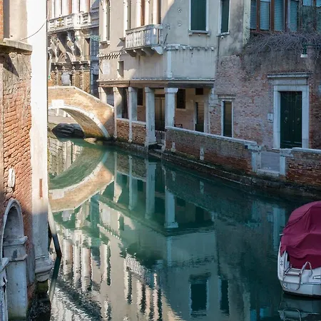 Mezzo Pozzo 2* Venecia