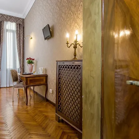 Mezzo Pozzo Hotel 2*