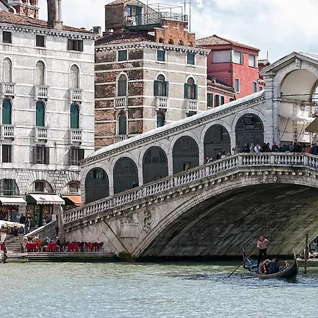 Mezzo Pozzo Hotel Venecia