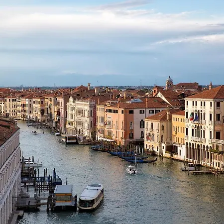 Mezzo Pozzo Venecia
