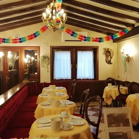 Falier Hotel 2*