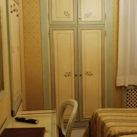 Falier Hotel 2*