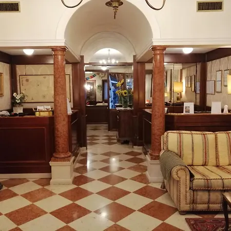 Hotel Falier 2*