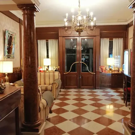 Falier Hotel 2*