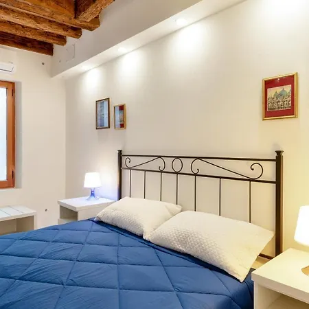 Cannaregio Elegant Apartment