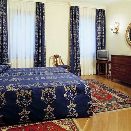 Bellevue Luxury - San Marco Luxury Bed & Breakfast 3*