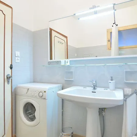 Life Apartment *