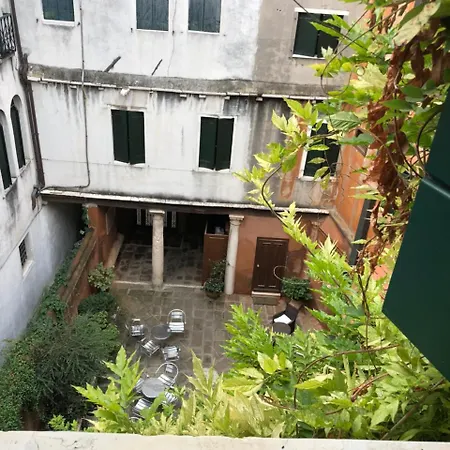 Ca' Dell'angelo 2*