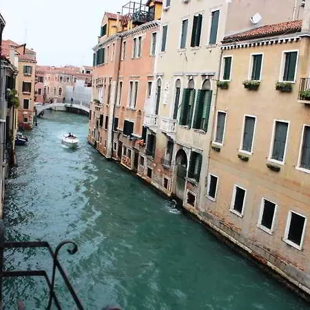 Hotel Relais Campo Santa Margherita 2*