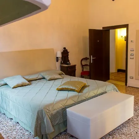 Hotel Sant'antonin 3*