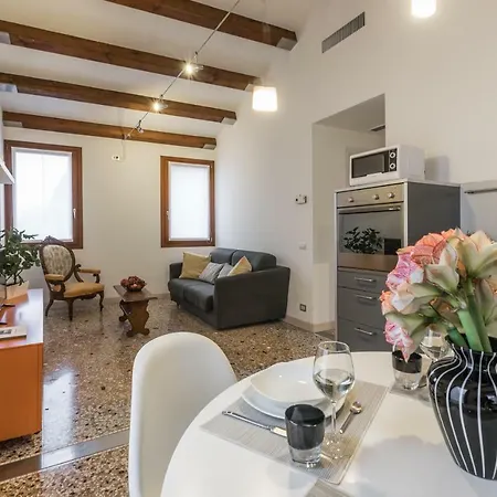 Appartement Ca' Della Frutta Venetian *
