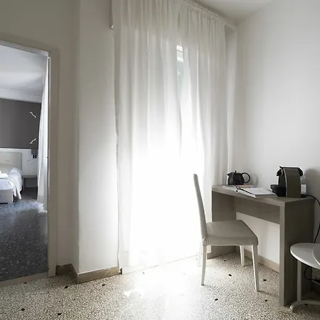 Al Portico Guest house