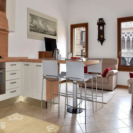 Guest house Al Portico 3*