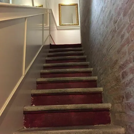 Ai Tolentini Hotel