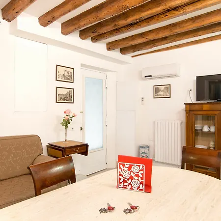 San Maurizio Apartment
