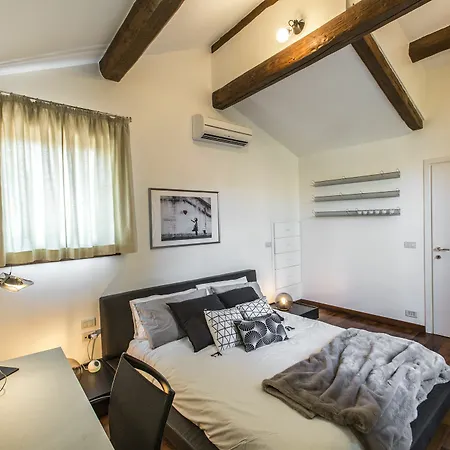 Attic Boutique San Marco R&r Apartment *