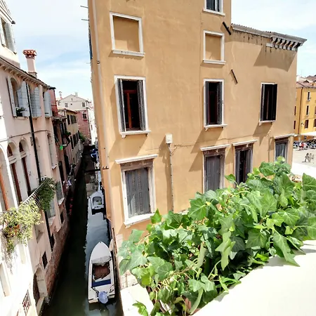Santo Stefano Accademia Lejlighed Venedig