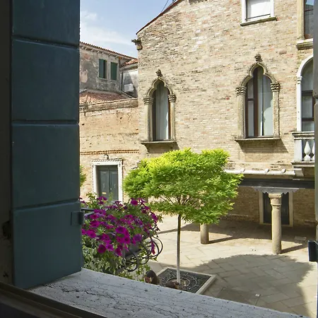 Ca' Santo Spirito 2* Wenecja