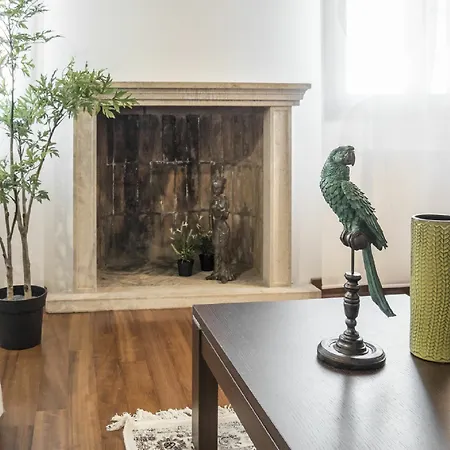 Santa Croce Apartment Venice