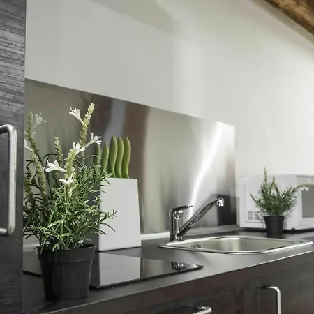 Santa Croce Apartment