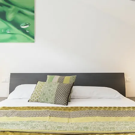 Santa Croce Apartment