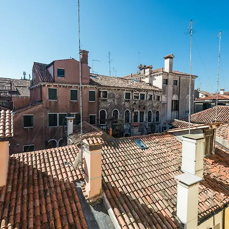 Polo's Treasures Apartman