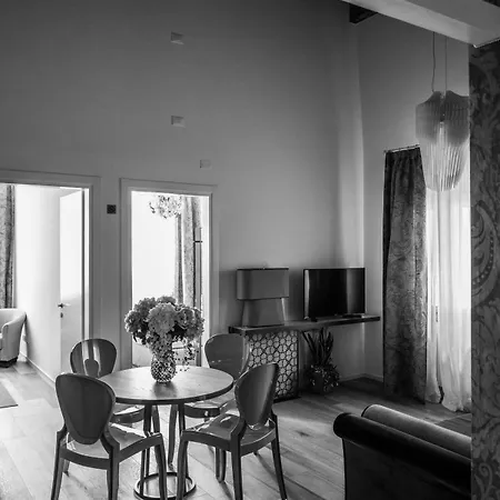 Polo's Treasures Apartman *