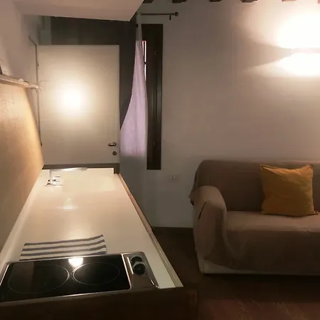 Appartamento Modern In Gf Venezia