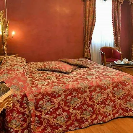 Ca' Alvise Hotel 4*