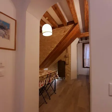 Apartamento Isepo Veneza