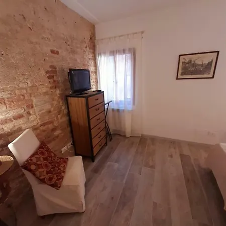 Isepo Apartamento