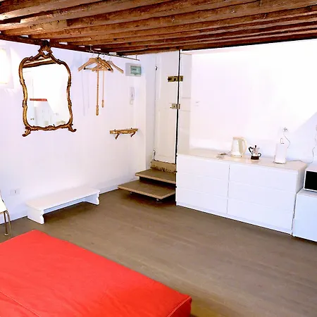 Orio Apartment *