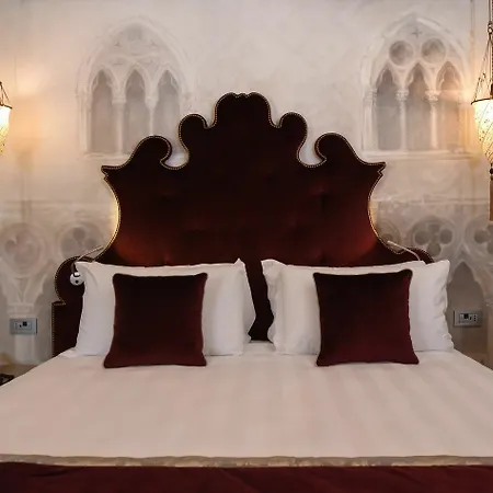 Santa Croce Boutique Otel Venedik