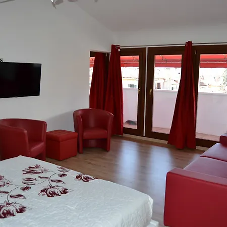 Apartment In Ai Carmini *
