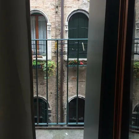 Venetian House * 베니스