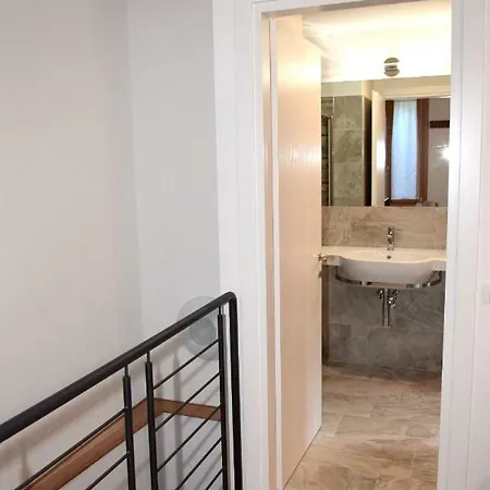 Apartment Marty