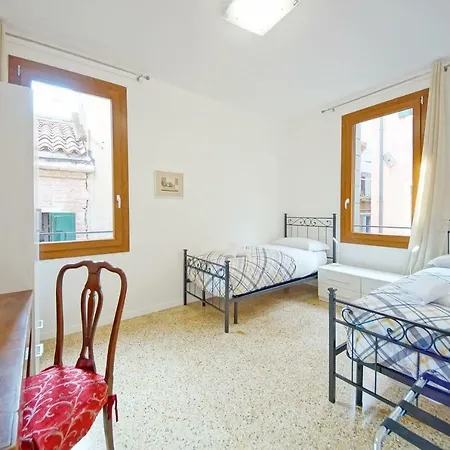 Dolcevita N 374 * Venice