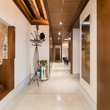 Casa Flavia Ai Morosini - Luxury With Canal View Holiday home Venice