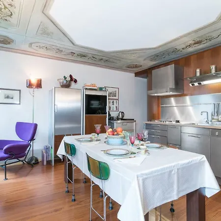 Casa Flavia Ai Morosini - Luxury With Canal View Holiday home Venice