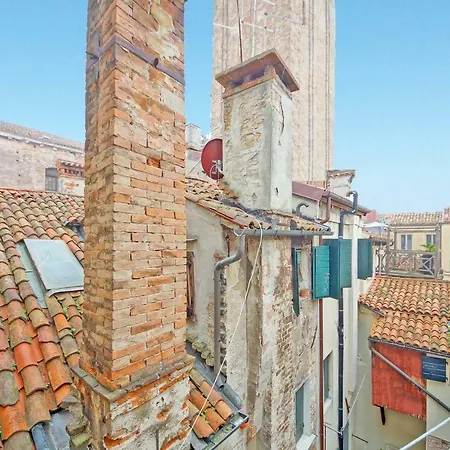 Sant'aponal Rialto Venice